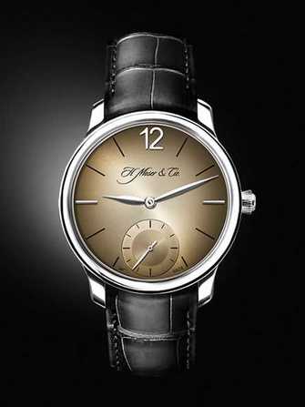 H. MOSER & Cie Endeavor Small Seconds